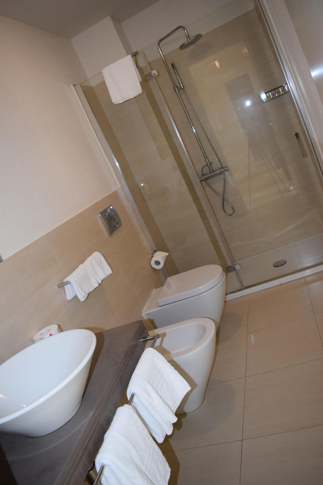 Hotel La Castellana 3*